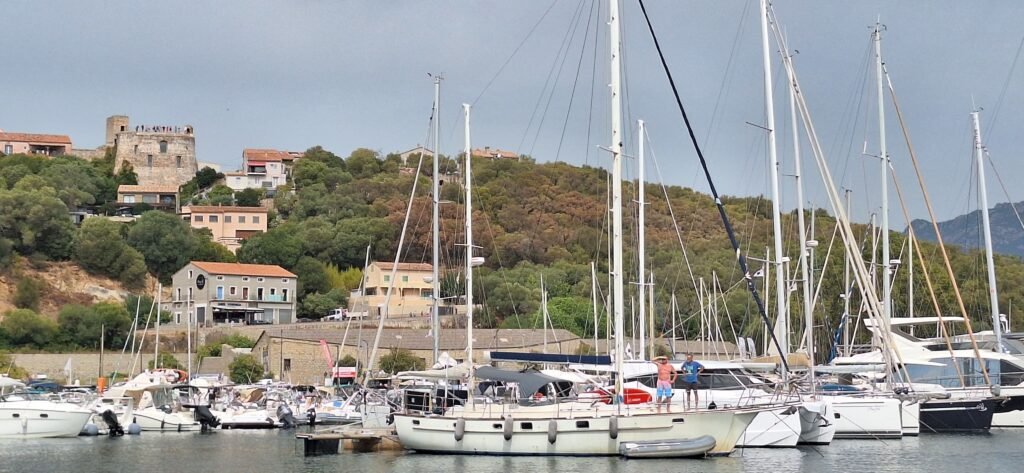 Comment choisir le bon partenaire pour vos locations saisonnières ? Key'Sula Conciergerie - Corse - Porto-Vecchio - Image article partenaire portovecchio